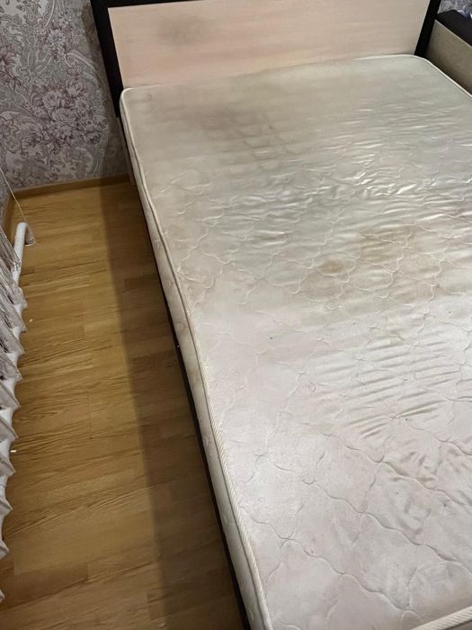 Продам кровать размер 1,4×2