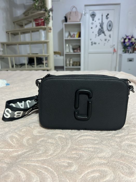 Genti guess, Marc Jacobs etc