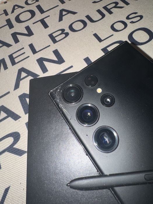 Vand Samsung S23 Ultra