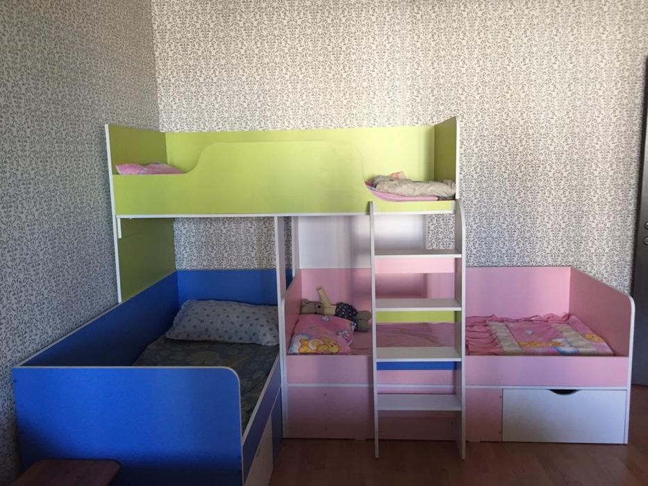 Кровать для троих детей
