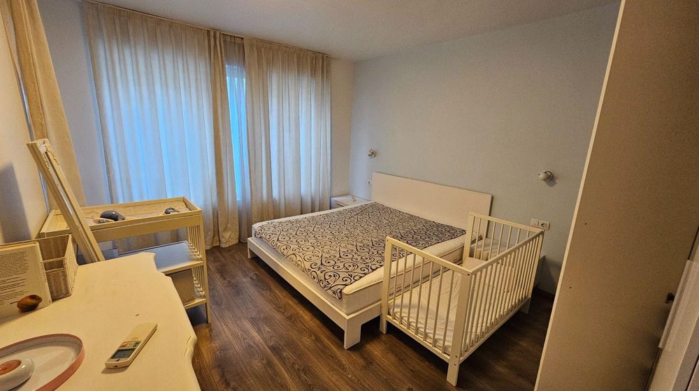 Дава се под наем Тристаен апартамент в Варна, Базар Левски - 100 кв.м за 750 € - Снимка #3