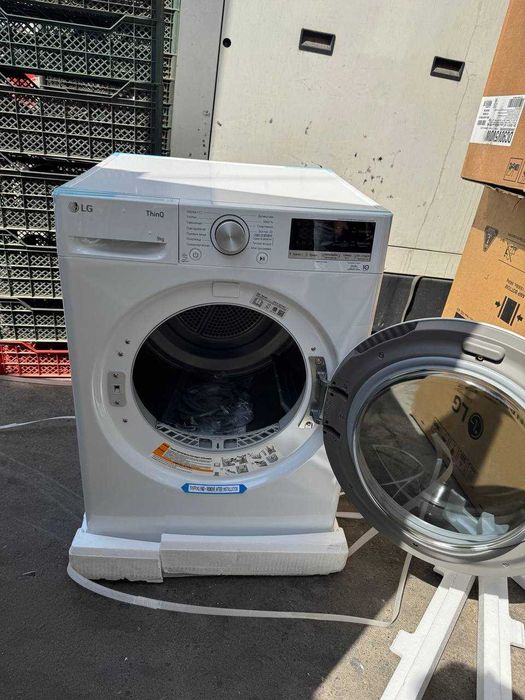 Сушильная машина LG 9 кг Тепловой насос DUAL Inverter DC90V5V0W