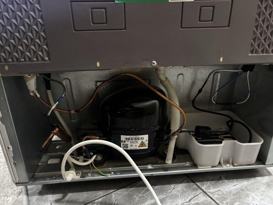 Продам холодильник в хорошем состояние