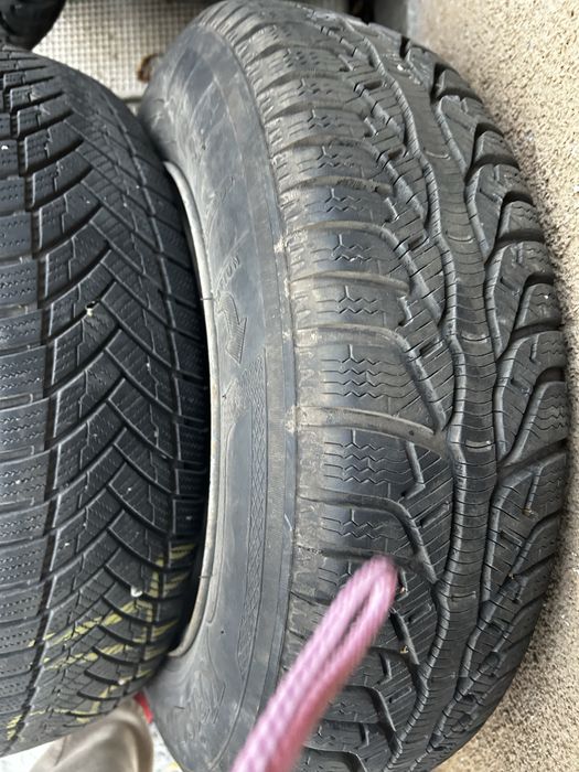 Зимни гуми с джанти 155/80/13
