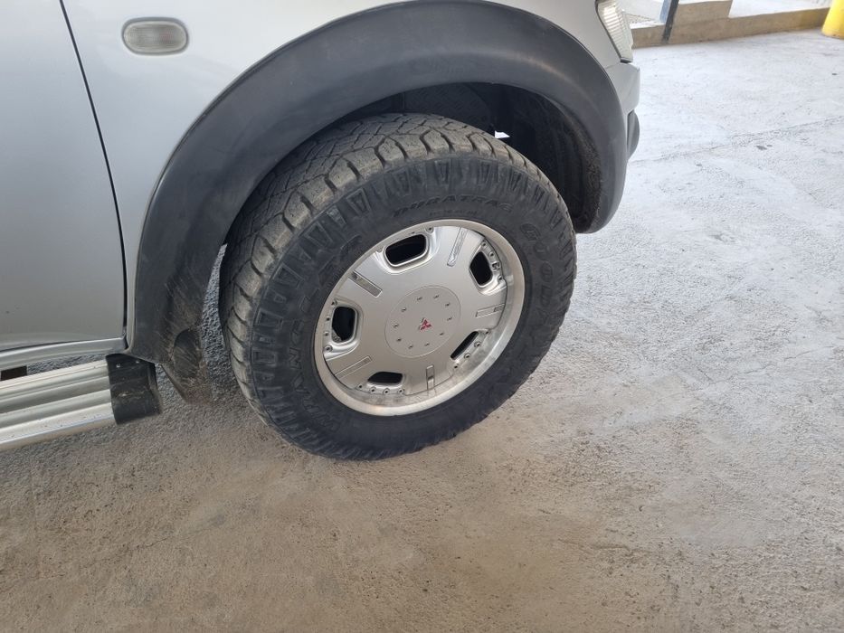 Продам диски на Л200.