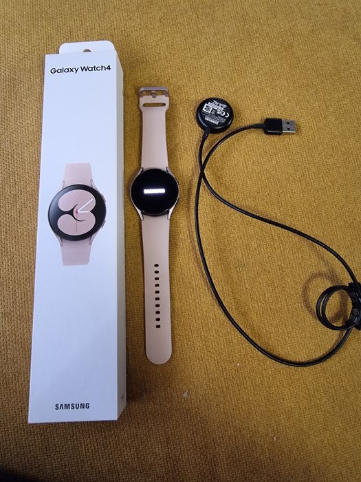 Watch Samsung galaxy 4