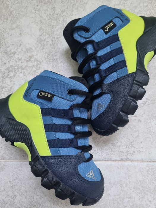Детски зимни обувки ADIDAS TERREX 22 номер