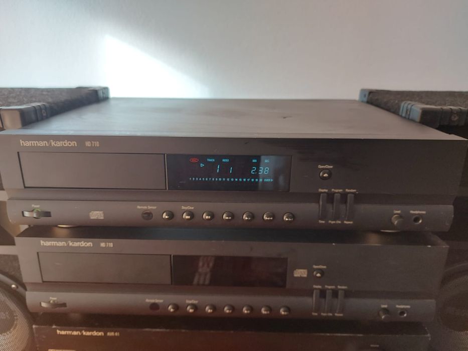 CD Hărman Kardon HD710 perfect funcțional