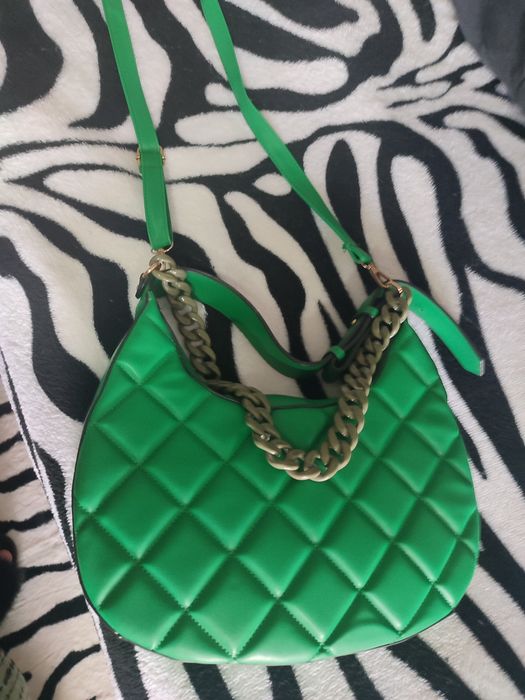 Женская сумка через плечо