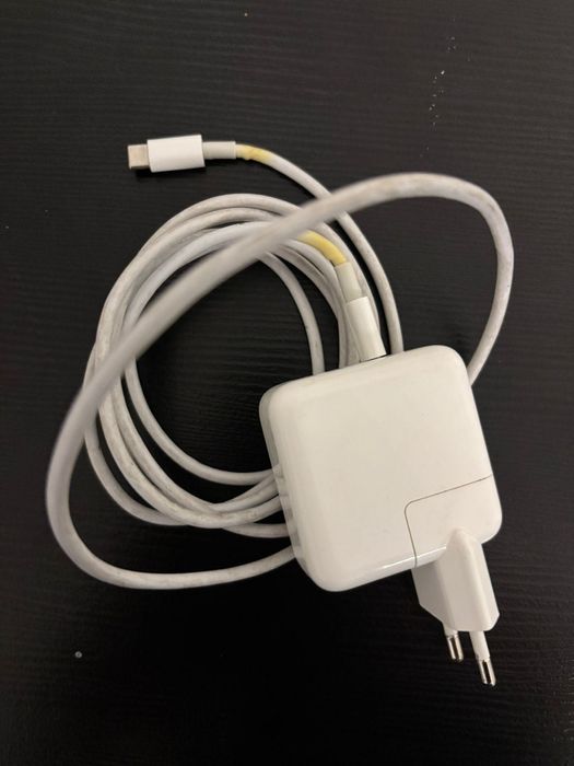 ПРОДАМ MacBook Pro