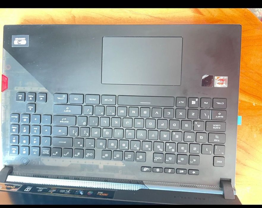 Laptop ASUS - ROG Strix SCAR 17 17.3" Gaming Laptop - AMD Ryzen 9, RTX 3080, 2 TB SSD