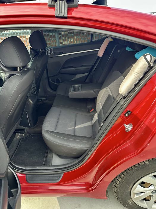 Hyundai Elantra 2018