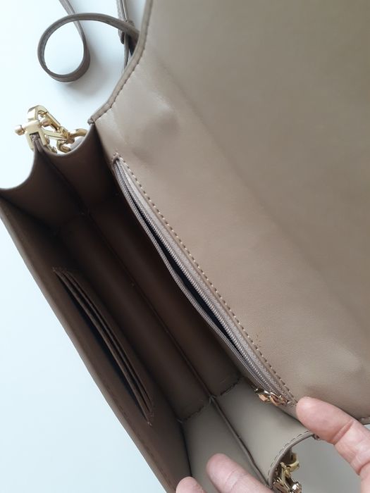 Женская кожаная сумка