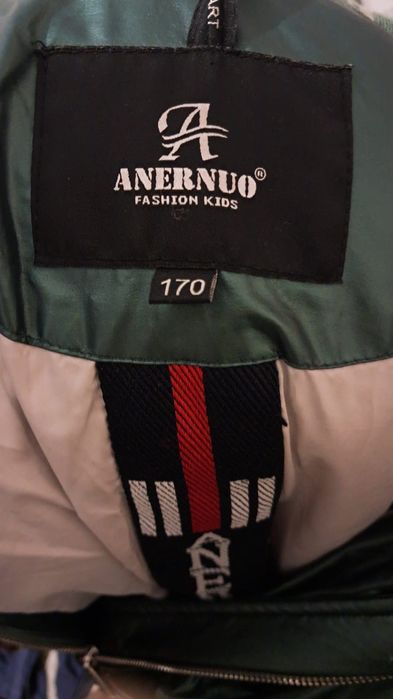 Продам куртку Anernuo