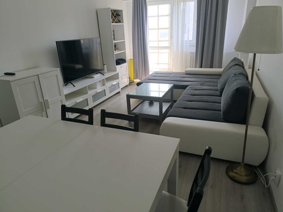 Apartament 3 camere Centru Universitate | Parcare | Centrală | 2 AC | Masina vase