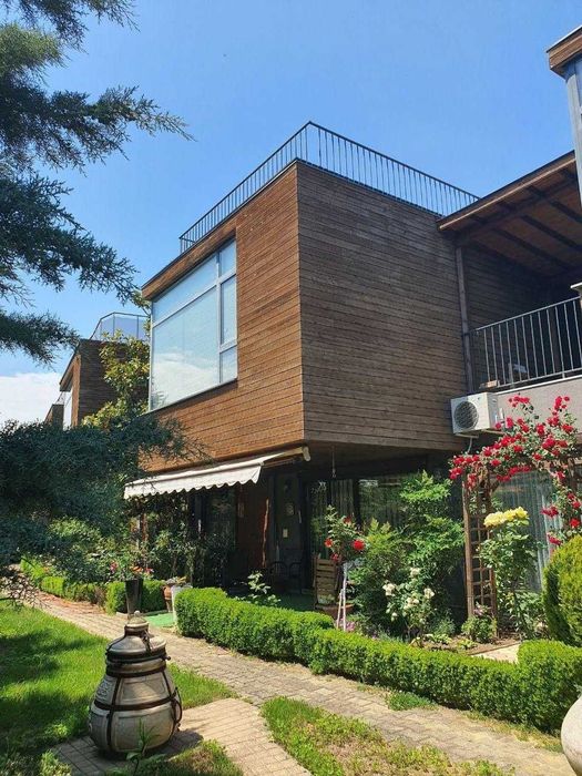 Продава се Къща в Бяла - 180 кв.м за 1167 €/кв.м - Снимка #3