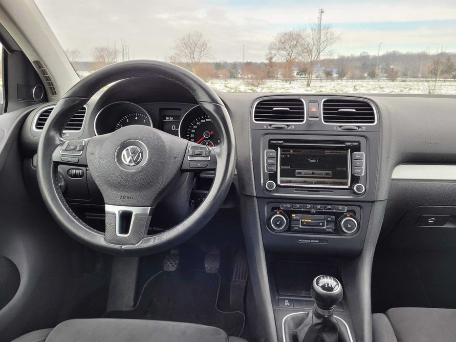 Golf 6 HighLine 105CP benzina unic proprietar garaj permanent