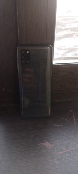 Срочно продам Самсунг а31