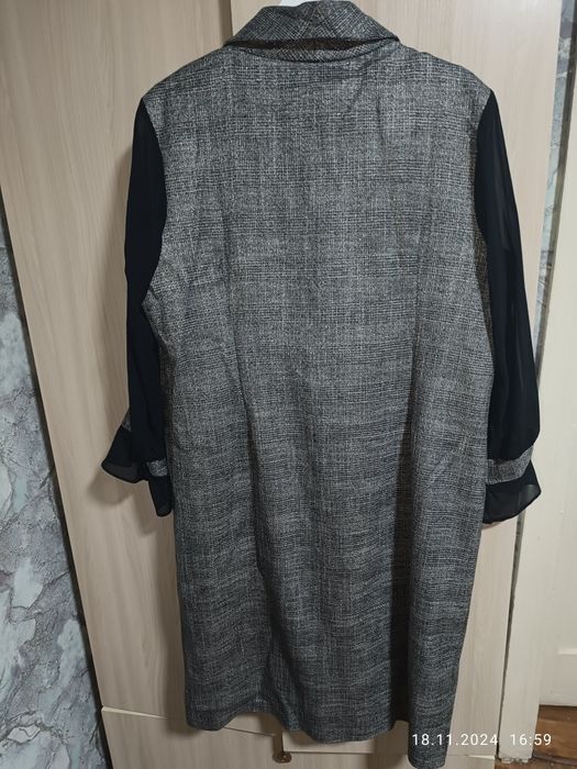 Платье чёрное классика.