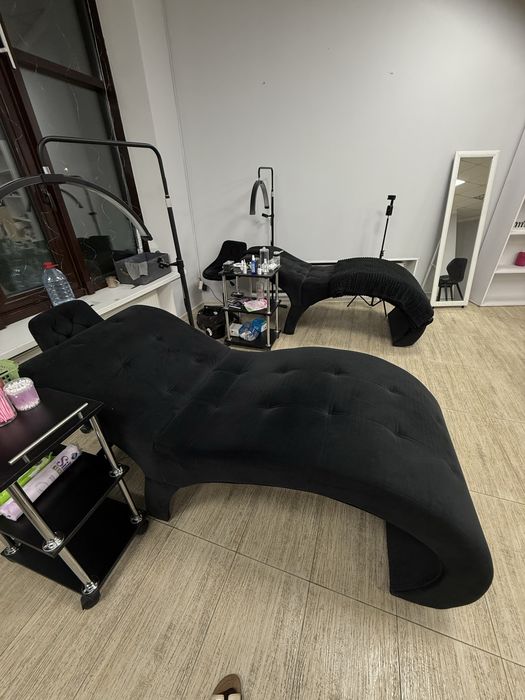 Продам 2 анатомические кушетки