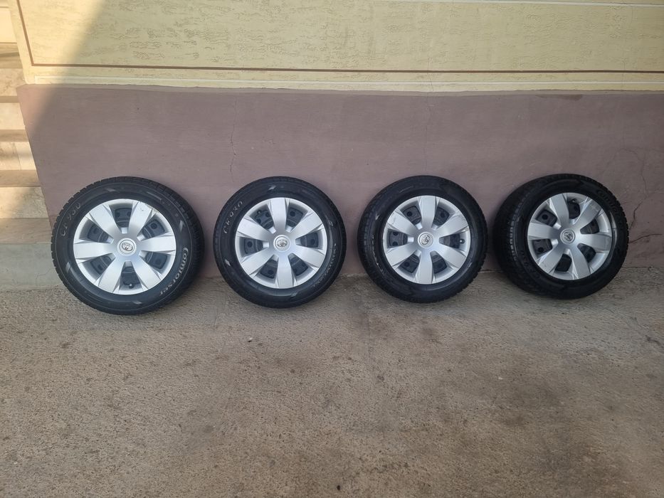 Шины зимние с штатный дисками