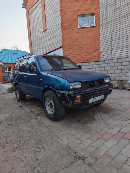 Nissan Terrano II 1994 газ/бензин