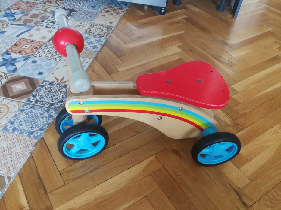 Детско столче за кола до 15 кг. ,колело