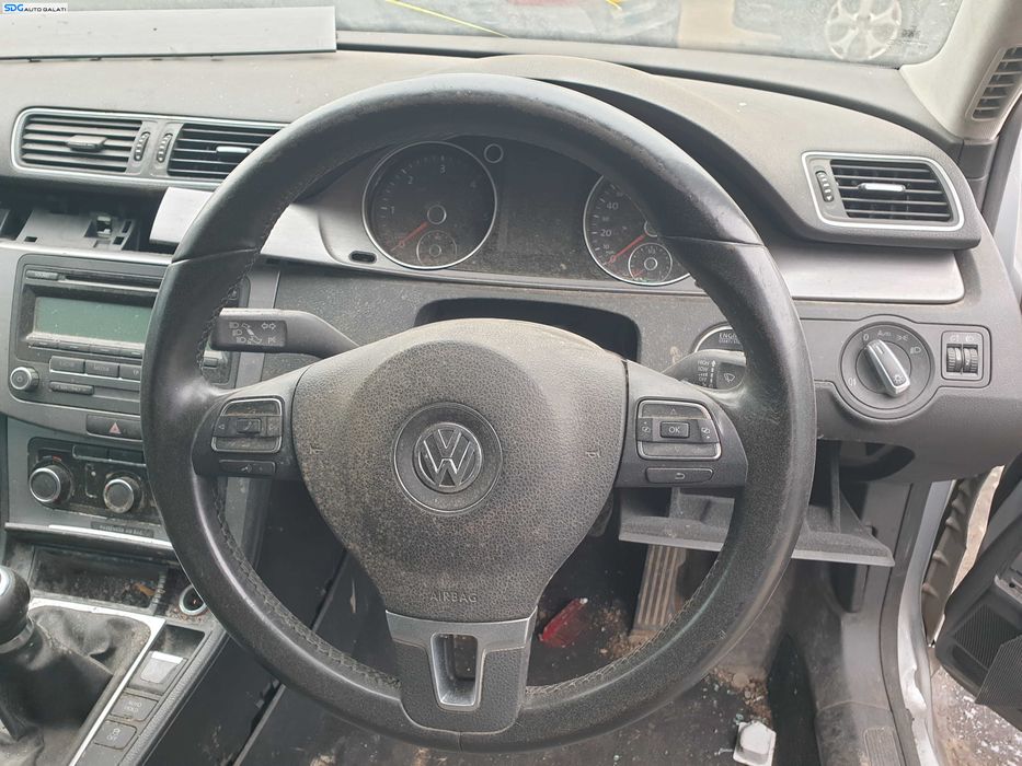 Volan Piele 3 Spite cu Comenzi FARA Airbag cu Uzura Volkswagen Passat B7 2010 - 2015 [K3754] [B3929]