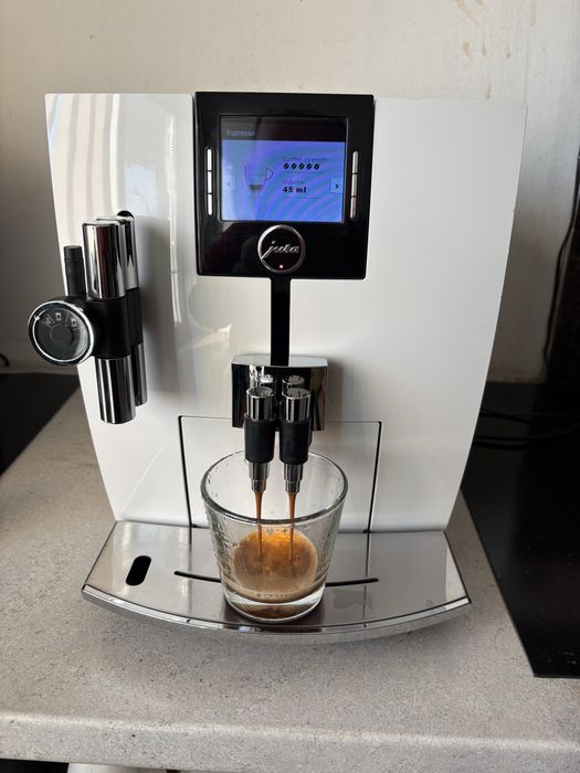 JURA IMPRESSA J85 Piano White Кафе автомат