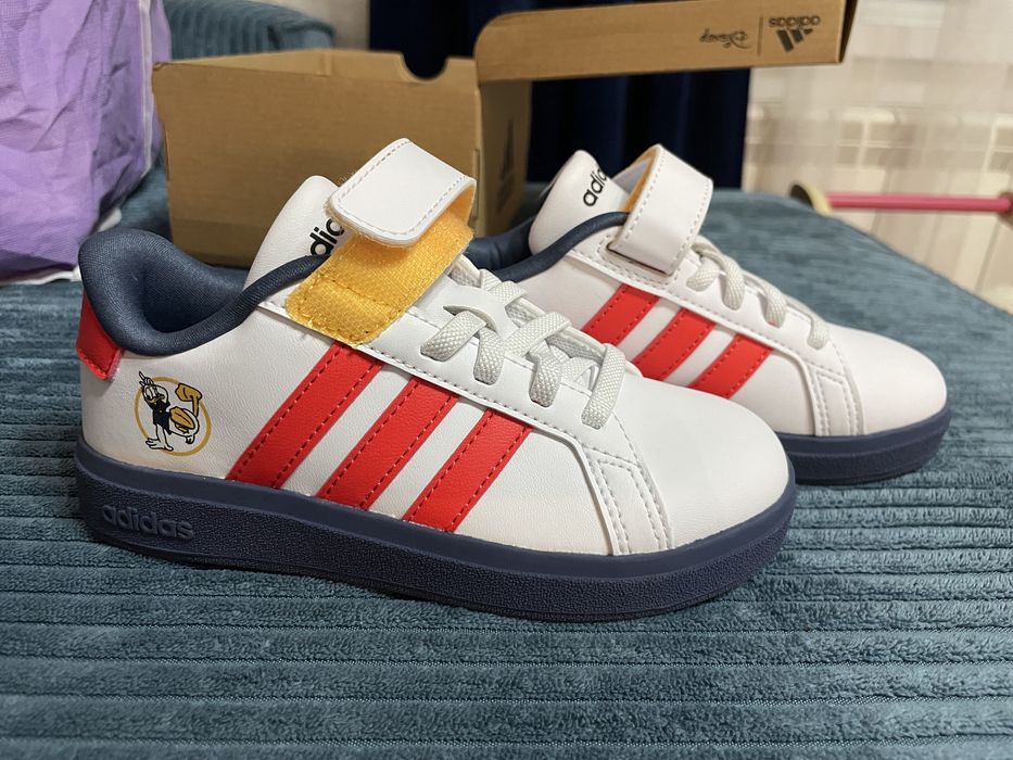 Маратонки Адидас Adidas,