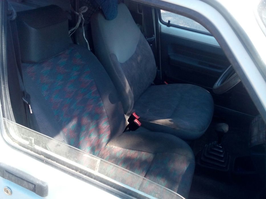 Продавам Рено Експрес 1.9 D за части