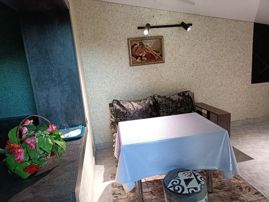 Квартира . Сут. И час.