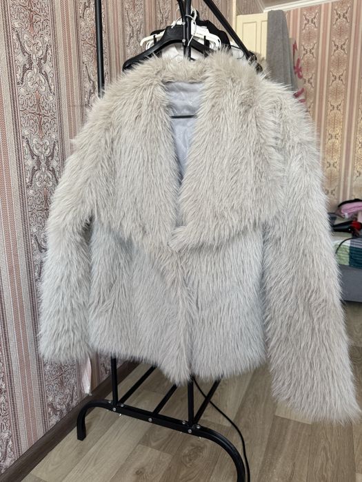 Продам дубленку , шубку, куртку, пальто