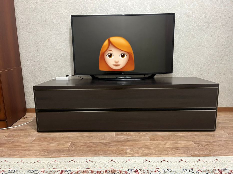 Тумба под телевизор
