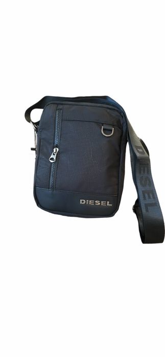 Чанти от плат и еко кожа Diesel