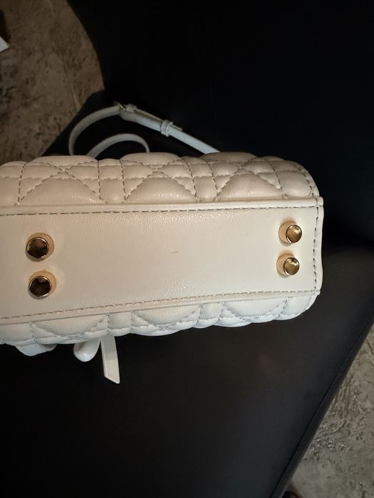Dior mini чанта чисти нова