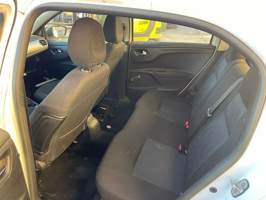 Dezmembrari Citroen C Elysee 2015 / 1.6 HDi