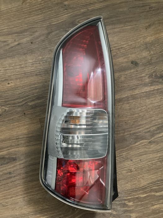 Ляв стоп за Daihatsu Sirion/ Дайхатсу Сирион 2006г.