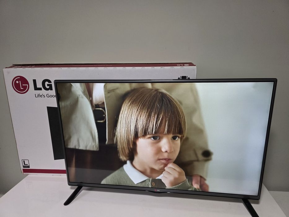 Телевизор LG 42" (106 см) Full HD LED (Модел: 42LB5500) – отлично състояние!