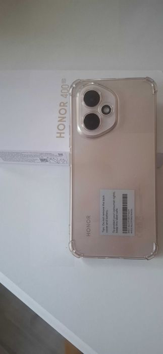 Telefon Honor 400 5G 22 luni garantie