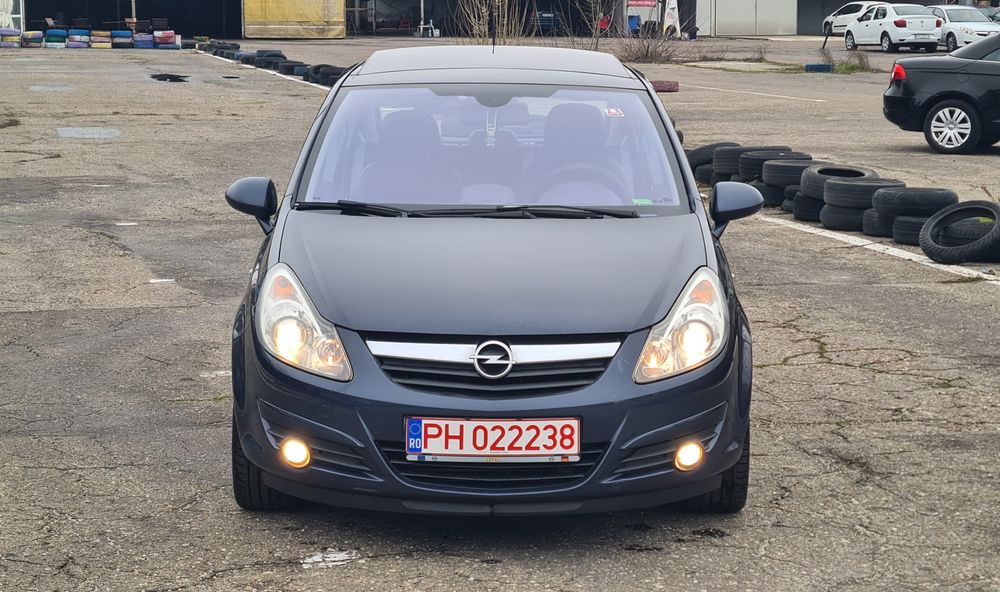 Opel Corsa D 2008 * 1.7 CDTI * Xenon * Klimă * Piele * Panoramic