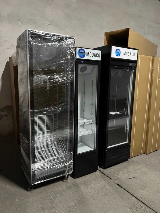 Vitrină verticală 200x60x50 cm LED ventilată