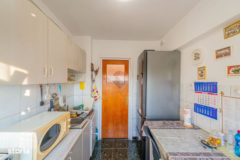 Apartament 3 camere de vanzare | Parc Bazilescu | 3 minute de Metrou