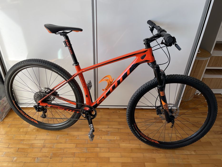 Scott scale 935 carbon 2018