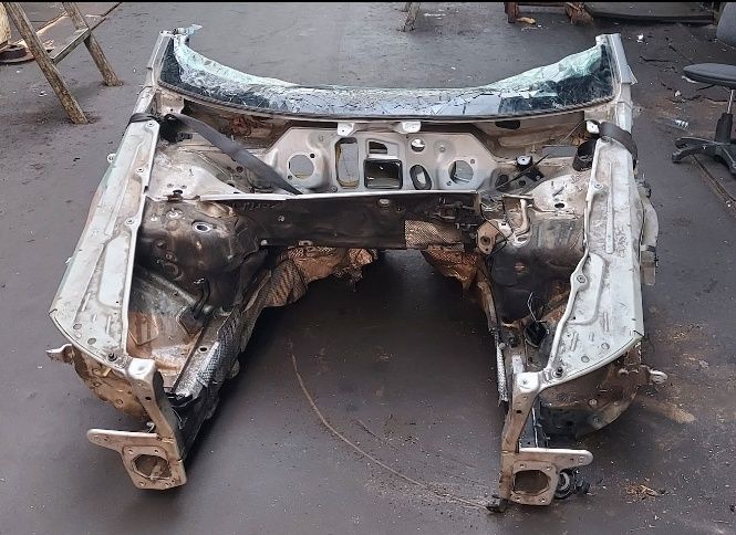 Ланжерон каркас авката Ауди А6 С6