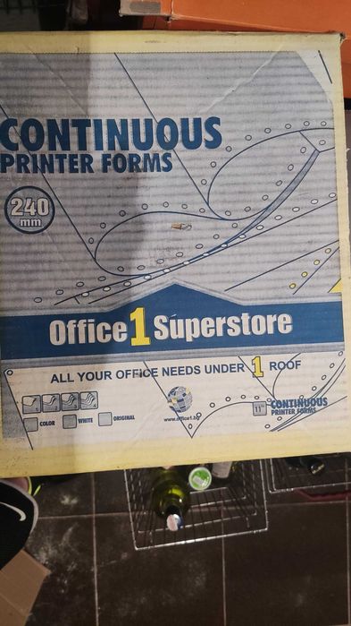 Безконечна хартих нова в кашони