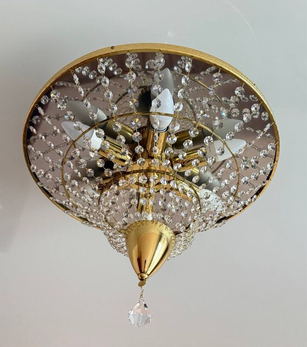 Люстры хрустальные Прага