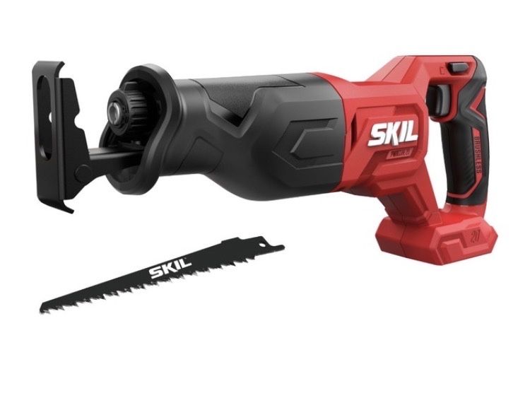 Fierăstrău sabie SKIL