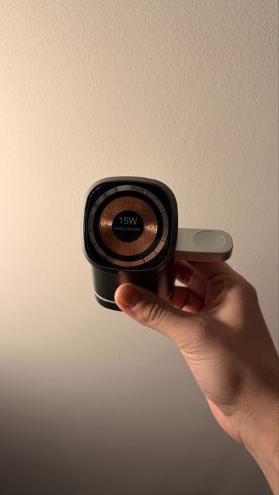 Incarcator wireless iFan 3in1 ( MagSafe, Apple Watch, AirPods) -NOU