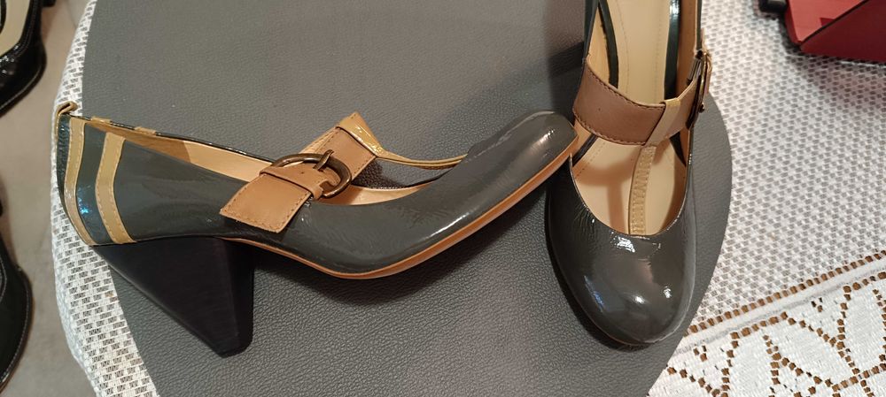 Дамски обувки Clarks /нови/